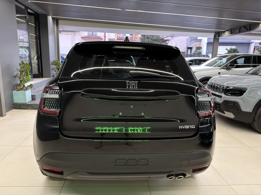 FIAT 600 1200 HYBRID 110 CV ICON KM0 UFFICIALE